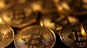 Rút Vốn Crypto: 5 Bí Quyết Tận Dụng Bất Ổn Địa Chính Trị 2024
